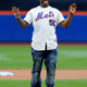 Illustration for article titled The Story Of 50 Cents Abysmal First Pitch, In Three Photos